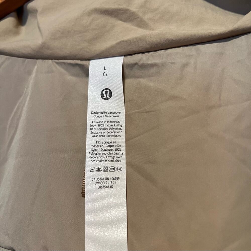 Lululemon Hooded Mid-Length Utility Jacket large Trench water repellent trnh - Picture 2 of 8